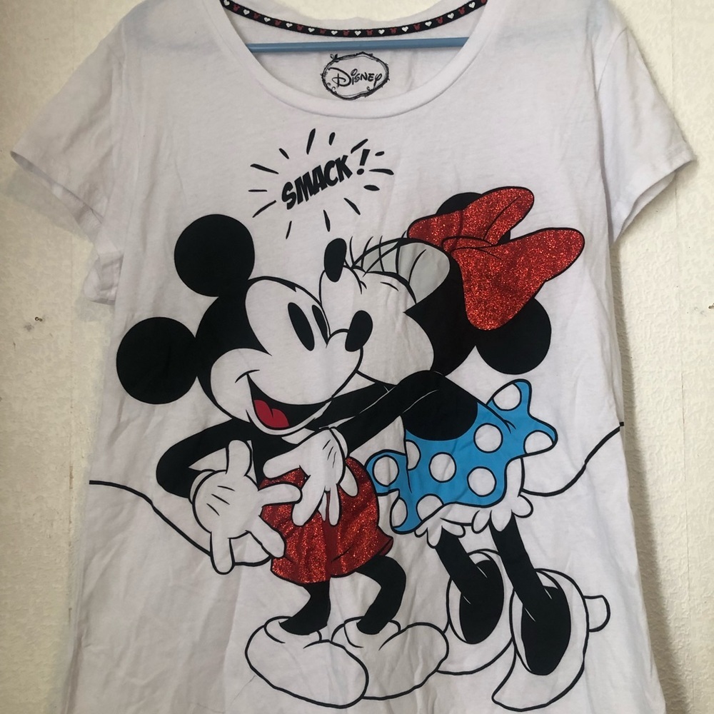 Disney Mickey & Minnie Mouse T-shirt, NWOT